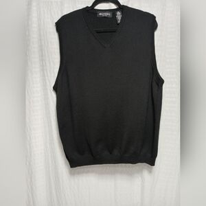 Brandini 100% Fine Merino Wool V Neck Vest. Men's L